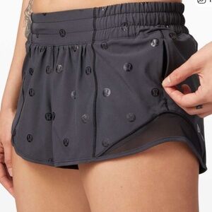 lululemon hottyhot Logo Shorts